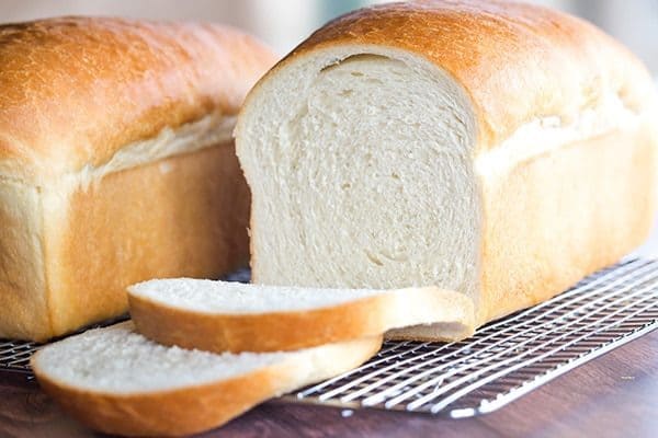 هذا ما يحدث لجسمك عند إيقاف تناول السكر الأبيض والخبز الأبيض